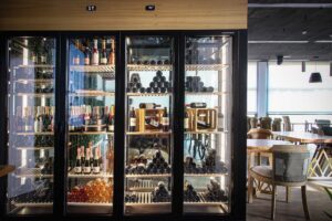 vinoteca restaurante la diosa malaga