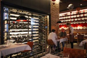 vinoteca La Cabrera